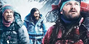 5 Rekomendasi Film Bertema Ekspedisi Gunung Everest yang Mematikan, Bikin Deg-degan