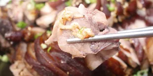 5 Resep Khao Kha Moo Makanan Non Halal Thailand yang Bisa Dibuat dengan Praktis