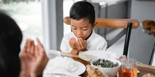 6 Tips Menjaga Anak Tetap Sehat di Akhir Puasa Ramadan