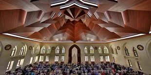 6 Keutamaan Hari Jumat Dibanding Hari Lain dalam Islam