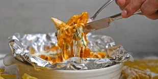 6 Resep Mie Korea Keju yang Praktis dan Cocok Jadi Teman Nonton Drakor