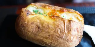 6 Resep Ubi Jepang Praktis yang Cocok Jadi Cemilan Manis Keluarga