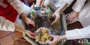 7 Bentuk Sedekah di Bulan Ramadhan, Bisa Awali dari Hal Sederhana