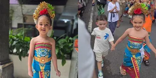 7 Potret Rose Anak Dahlia Poland dan Fandy Christian Tampil di Acara Sekolah, Gemas bak Penari Bali Beneran