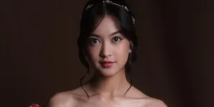7 Potret Cantik Greesel JKT48 yang Lulus SMA, Ternyata Jadi Salah Satu Siswa Terbaik