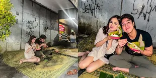 7 Potret El Rumi dan Syifa Hadju Makan Lesehan di Pinggir Jalan, Duduk Pakai Tikar tapi Bisa Romantis