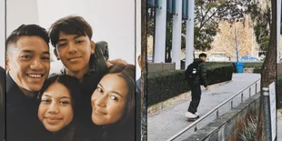 7 Potret Hari Pertama Jason Anak Nana Mirdad Kuliah, Gayanya Asyik - Berangkat Pakai Skateboard