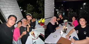 7 Potret Millen Cyrus Rayakan Ultah sang Ibu, Harmonis Bareng Kakak dan Adiknya Juga