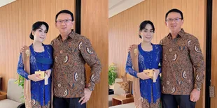 7 Potret Puput Nastiti Devi Istri Ahok Tampil Cantik Pakai Kebaya, Curi Perhatian Saat Hadiri Pernikahan Kaesang dan Erina Gudono