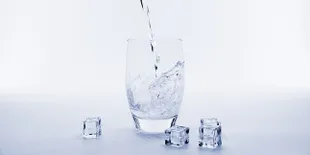 7 Tips Agar Tidak Mudah Haus Saat Puasa Ramadhan, Anti Lemas Sepanjang Hari