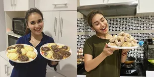 8 Potret Ayu Ting Ting Saat Masak di Dapur, Jadi Ibu Rumah Tangga Banget