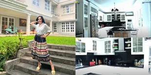 8 Potret Dapur Diah Permatasari yang Elegan, Jadi Lokasi Favorit - Akui Nggak Tahu Biaya Bayar Listrik Rumah