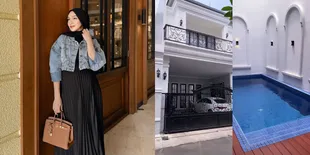 8 Potret Rumah Baru Melody Prima yang Mewah, Bergaya American Classic Modern