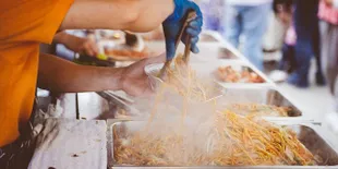 8 Rekomendasi Makanan untuk Dijual yang Mudah Dibuat dan Praktis, Beserta dengan Resepnya