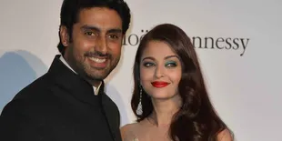 Abhishek Bachchan - Aishwarya Rai Pamer Kemesraan di Cannes