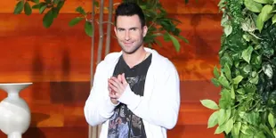 Adam Levine Soal Bayi Mungilnya: Dia Membuatku Jatuh Cinta