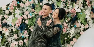 Adjis Doa Ibu Resmi Melamar Kekasihnya Ulfa Triani, Wendi Cagur Jadi Perwakilan Keluarga