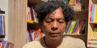 Adrian Yunan Bangga Atas Pencapaian Efek Rumah Kaca, Dari Satu Album ke Panggung Besar