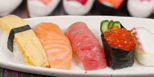 Agar Tak Salah Pesan, Kenalan dengan 5 Jenis Sushi yang Sering Ditemukan di Indonesia