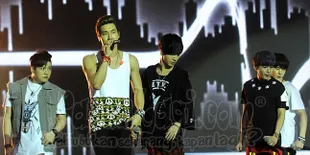 Konser Super Junior di Jakarta, Agnes Monica Ikut Antusias