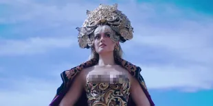 Agnez Mo Dicap Rewel Urusan Fashion, Ini Pembelaan Anne Avantie