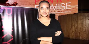 Agni Pratistha Botak Demi Film, Sang Mama Kaget Bukan Main