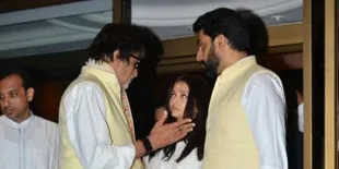 Aishwarya Rai Berduka, Amitabh Bachchan Terus Berikan Support