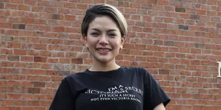 Akan Pergi Umrah, Nikita Mirzani Siap Berhijab Lagi?