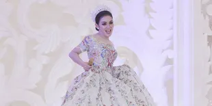 Akhirnya Desainer Ungkap Sketsa Gaun Utama Syahrini Saat Gala Dinner, Intip Yuk!