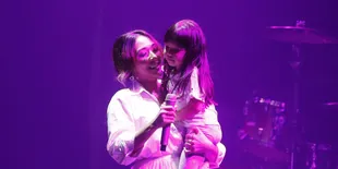 Aksi Gempi Duet dengan Gisel di Konser Lukas Graham Bikin Penonton Heboh
