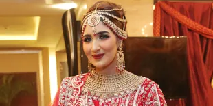 Ala Bollywood, Henna Night Tania Nadira Berlangsung Mewah dan Meriah