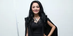 Album Baru, Ini Perasaan Siti Badriah Rekaman Bareng 24 Pedangdut