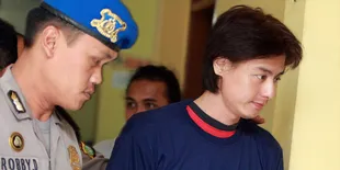 Alvin Adam Berhasil Wawancarai Roger Danuarta di Kantor Polisi