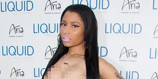 'Anaconda' Mendadak Hilang Dari Album Nicki Minaj, Ada Apa?