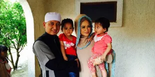Anak di Rumah Mertua, Istri Ustaz Zacky Mirza Tak Bisa Bertemu