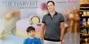 Anak Mike Lewis dan Tamara Ingin Jadi Penyanyi Seperti Rassya