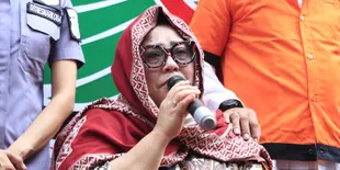 Anak Pertama Nunung Bantah Adiknya Jadi Korban Bully di Sekolah