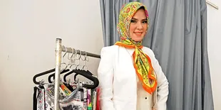 Angel Lelga: Politik Tak Hanya Butuh Orang Pintar