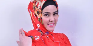 Angel Lelga Tak Mau Buang Energi Soal Jumlah Suara Pileg 2014