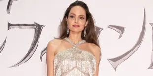 Angelina Jolie Ungkap Alasan Gugat Cerai Brad Pitt, Semua Demi Anak-Anaknya