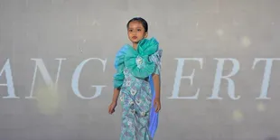 Annisa Dalimunthe Penyanyi dan Model Cilik Tampil di Taipei Fashion Week