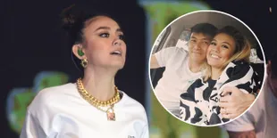Anniversary 10 Bulan, Wijin Pamer Foto Mesra Bareng Agnez Mo