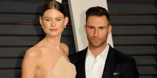 Anniversary, Behati Tulis Kata-Kata Romantis Untuk Adam Levine