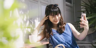 Anti Abu-abu di Kamera, Sunscreen Wondermis Jadi Rahasia Holiday Photoshoot yang Estetik