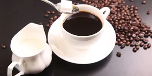 Apakah Berisiko Minum Kopi Saat Buka Puasa? Simak Penjelasannya!