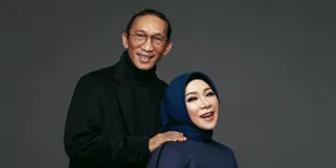 'ARGENTIUM', Lambang 25 Tahun Perjalanan Cinta dan Karir Melly Goeslaw - Anto Hoed