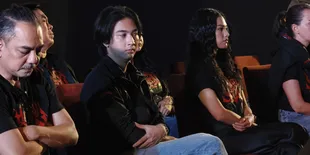 Ari Irham Pertama Kali Kesurupan di HAJATAN SETAN, Menguras Tenaga