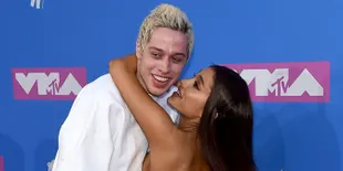 Ariana Grande &#38; Pete Davidson Dikabarkan Putus dan Batal Nikah