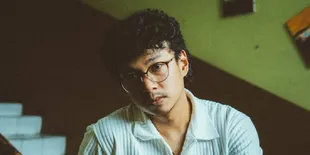 Arti dan Makna Lagu Abadi Dendi Nata Tentang Merelakan Masa Lalu