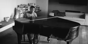 Arti dan Makna Lagu All Of Me - John Legend, Tentang Cinta yang Tulus dan Tanpa Syarat